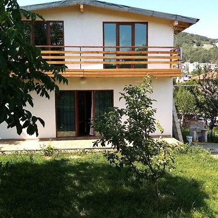 Varna Holidey Villa Екстериор снимка