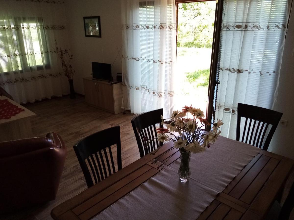Varna Holidey Villa Екстериор снимка