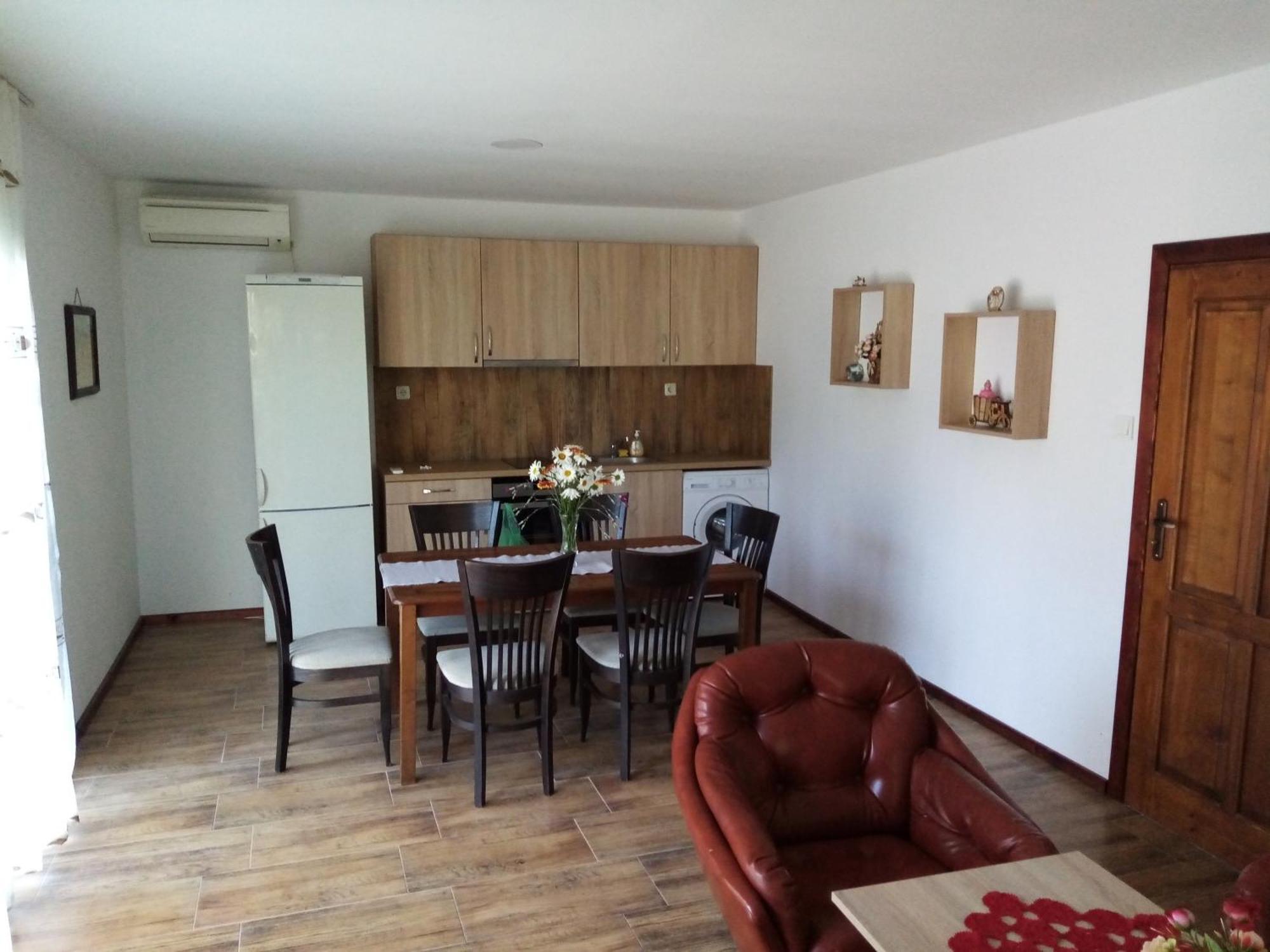 Varna Holidey Villa Екстериор снимка