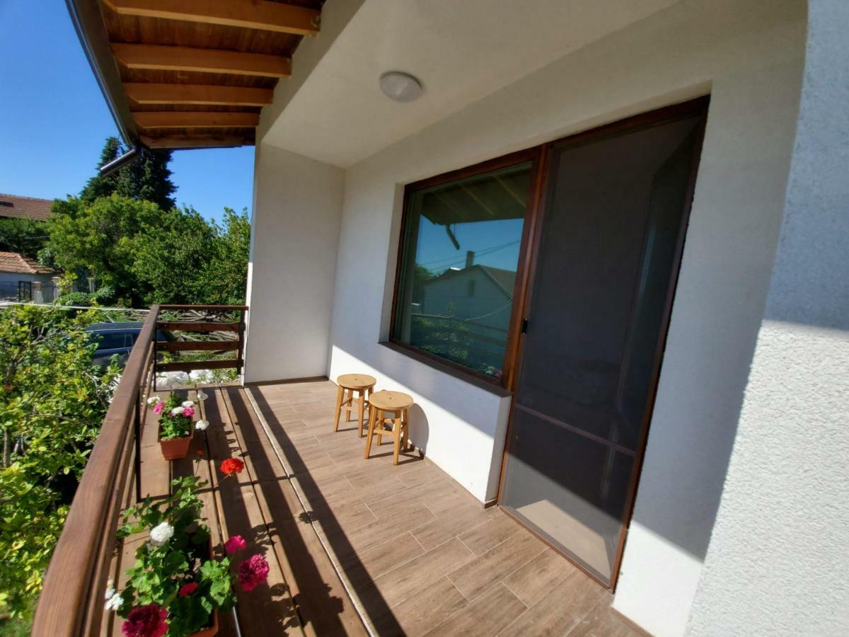 Varna Holidey Villa Екстериор снимка