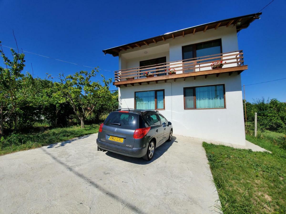 Varna Holidey Villa Екстериор снимка